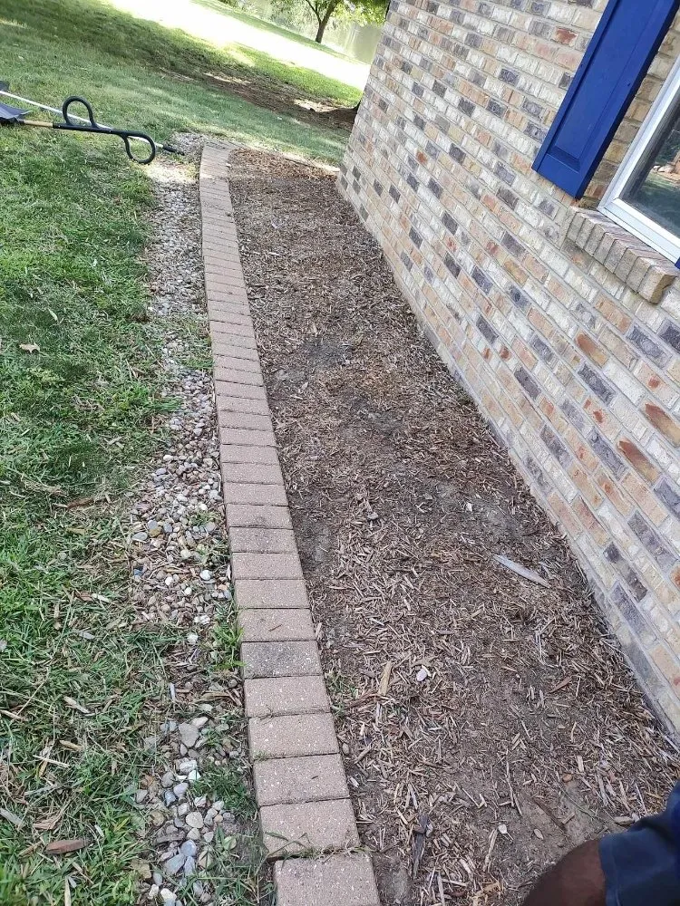 Top-rated landscape installation in Springfield, IL - Extreme Lawn Care & Landscape