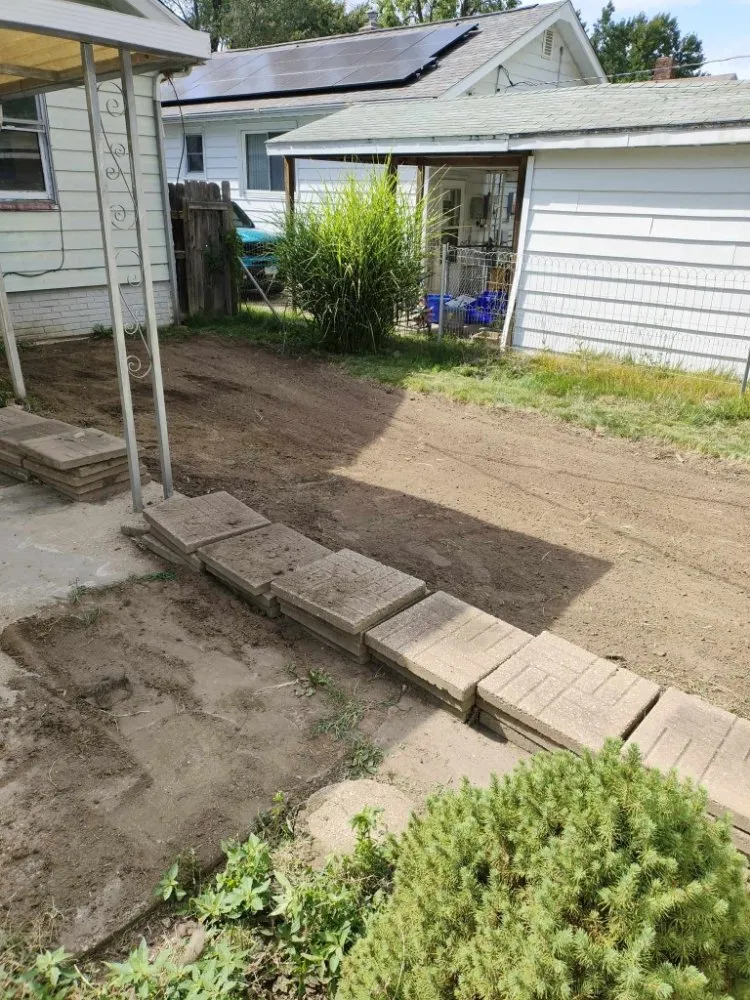 Top-rated yard maintenance for homes across Springfield, IL - Extreme Lawn Care & Landscape