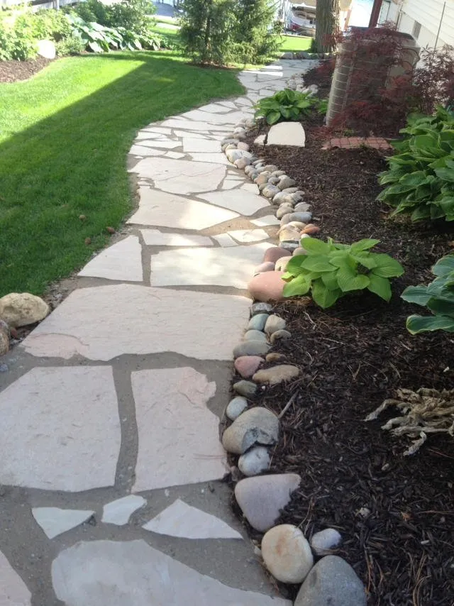 Affordable yard maintenance for homes across Fremont, NE - Extreme Lawn Care