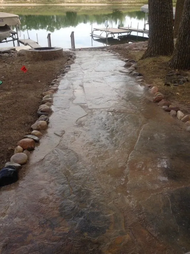 Expert yard cleanup service for residential properties across Fremont, NE - Extreme Lawn Care