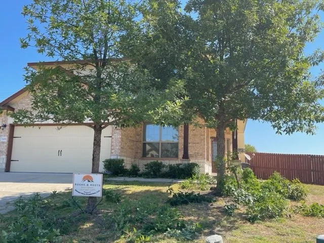 Top-rated landscape design experts serving Killeen, TX - Extreme Lawn Care Lawn Company