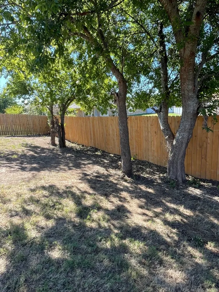 Reliable yard maintenance in Killeen, TX by Extreme Lawn Care Lawn Company