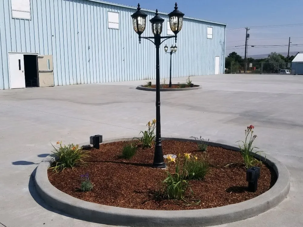 Local yard cleanup service in Pasco, WA by Extreme Lawn Services and Pest Control