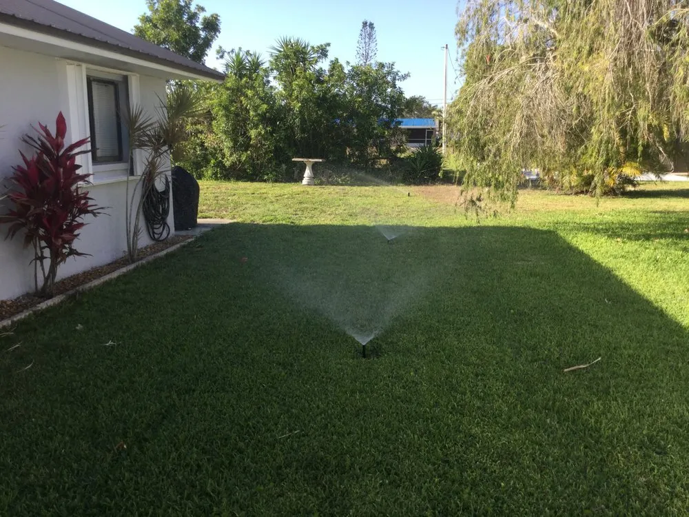 Custom garden landscaping for outdoor upgrades across Davenport, FL - Extreme Maintenance