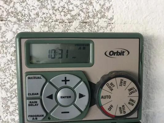 Extreme Maintenance Logo