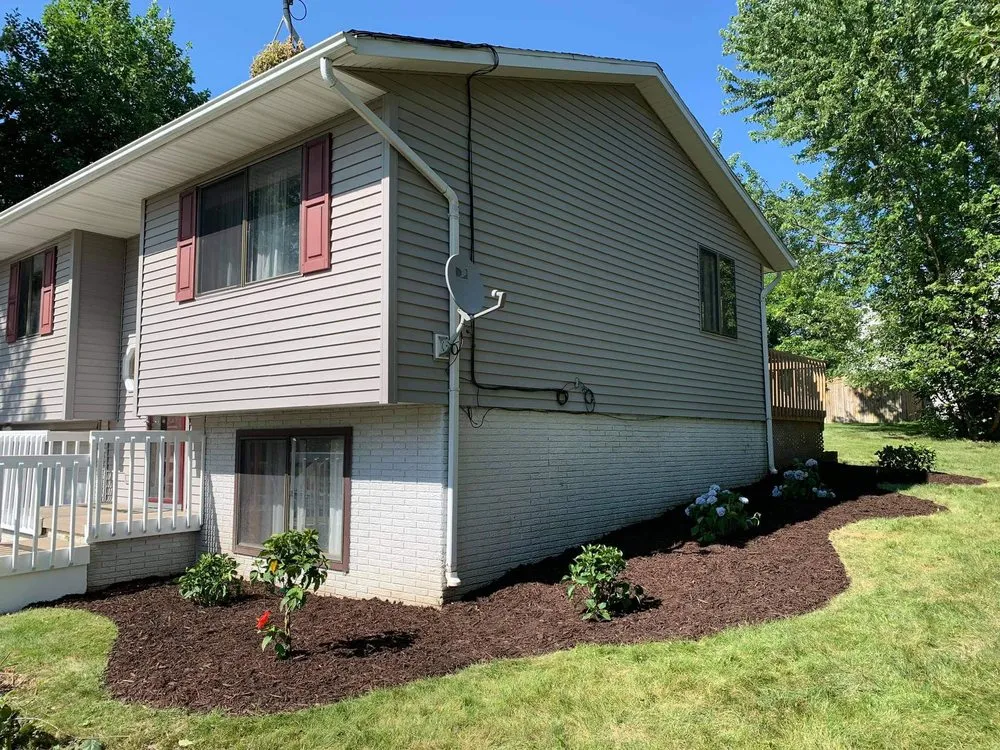 Trusted yard cleanup service for residential properties in Bellevue, NE by Extreme Property Care