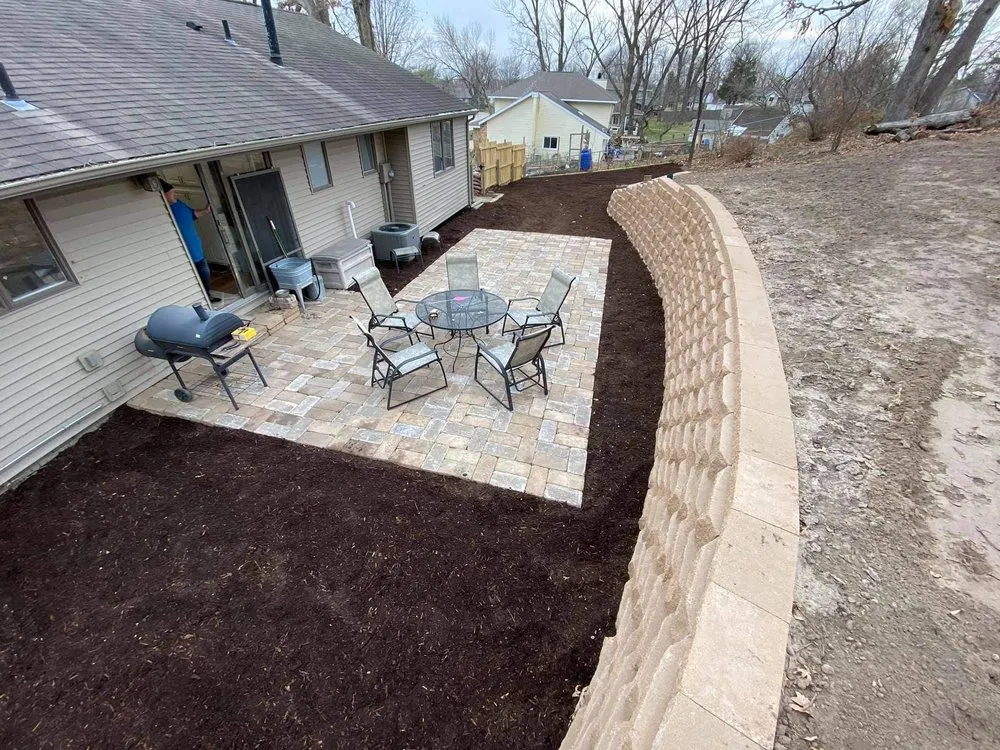 Local landscaping services experts serving Bellevue, NE - Extreme Property Care