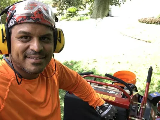 Extreme Pros Outdoor Services Logo