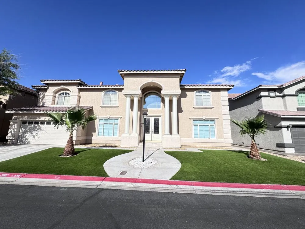 Professional lawn mowing service for homes across Las Vegas, NV - Eyd Garden End Tree Services