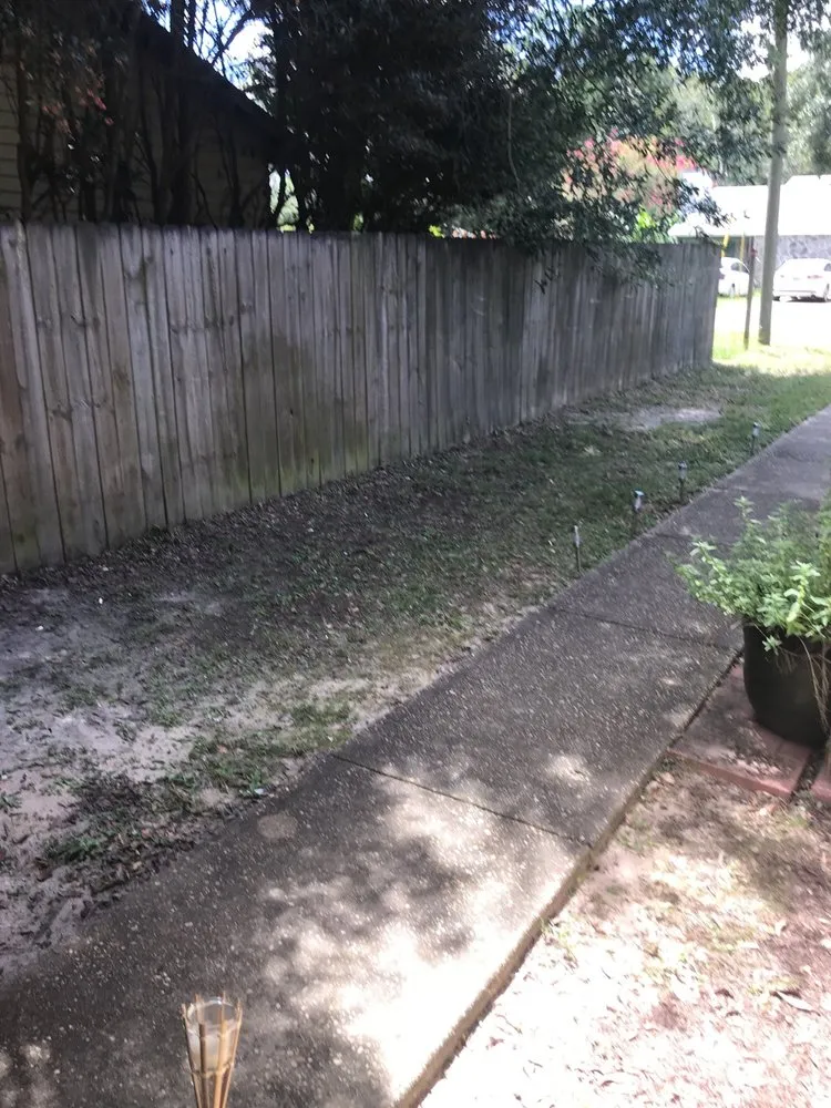 Reliable garden landscaping in Gulf Breeze, FL by Eye Candy Lawns