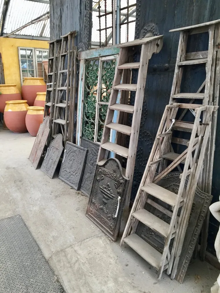 Trusted yard cleanup service in Carpinteria, CA by Eye of the Day Garden Design Center