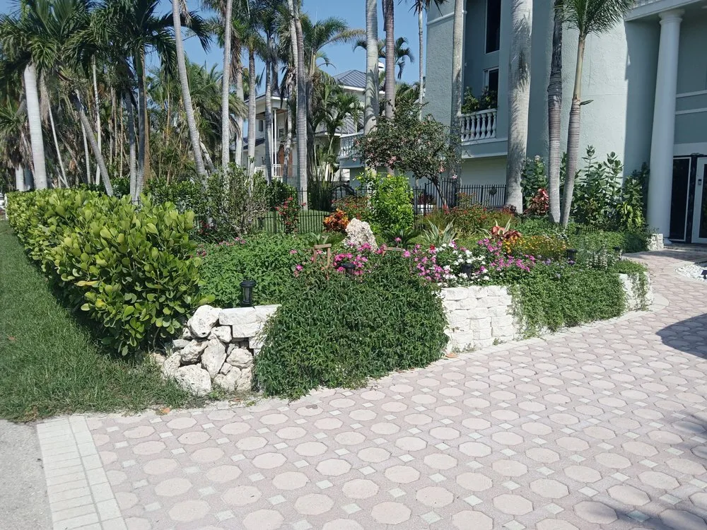 Reliable yard maintenance in Lehigh Acres, FL - Eywa's Creations