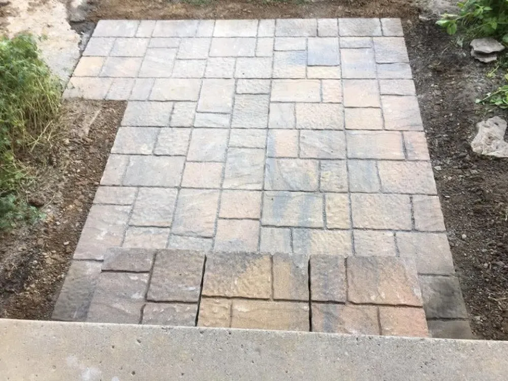 Trusted landscaping services for beautiful yards across Davenport, FL - Ez Az 123 Services