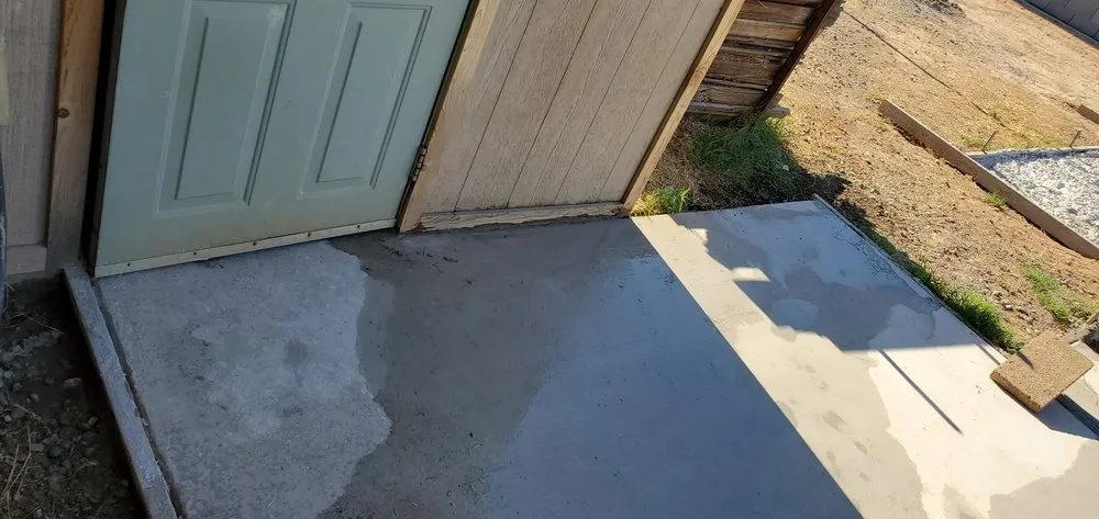 Trusted residential landscaping in Tempe, AZ by EZ Breezy LawnCare