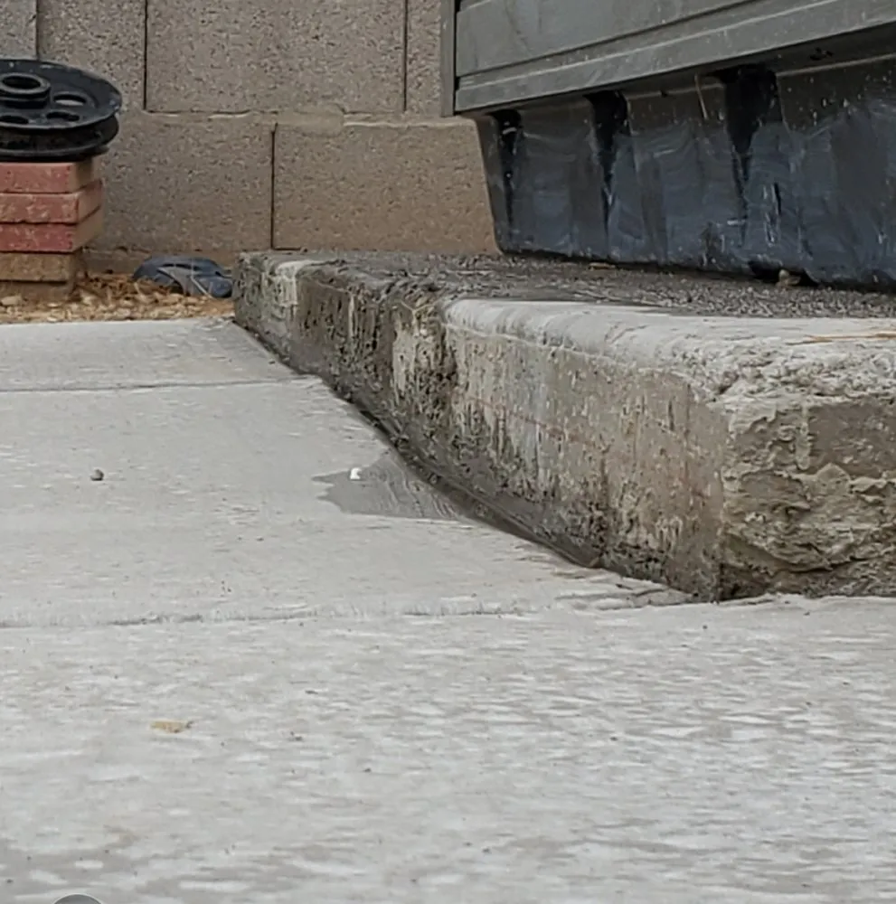 Expert outdoor landscaping experts serving Tempe, AZ - EZ Breezy LawnCare