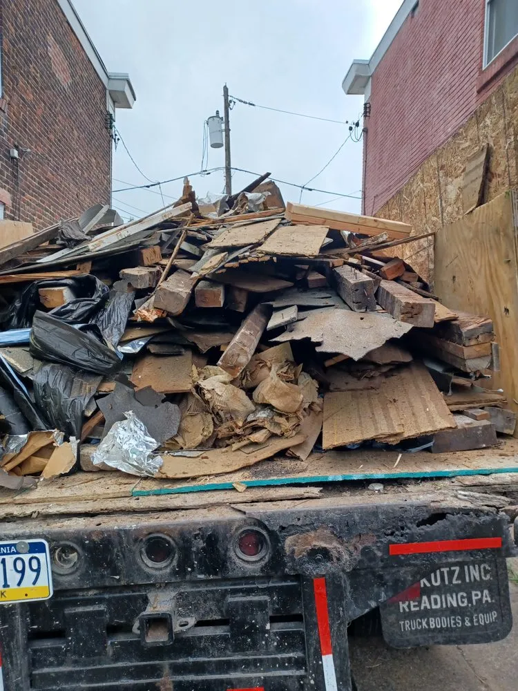 Expert lawn mowing service in Philadelphia, PA by EZ Cleaning