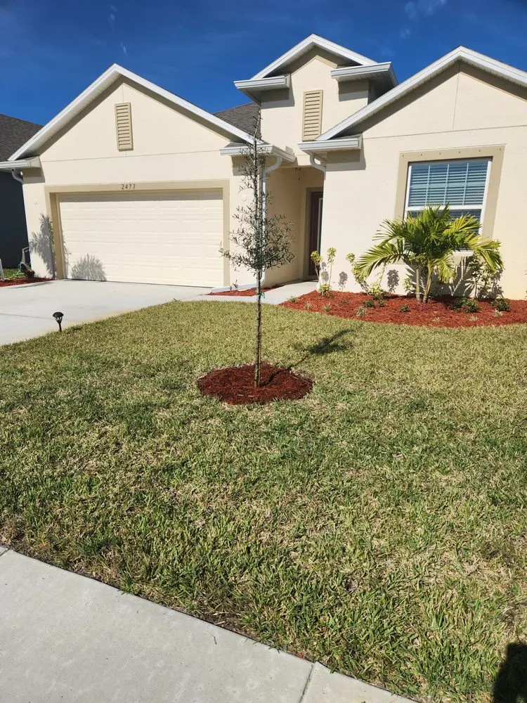 Top-rated landscape design in Palm Bay, FL - EZ does it lawn care