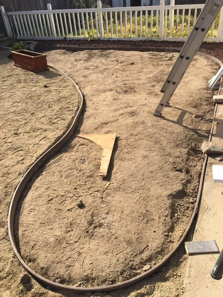 Professional landscape installation experts serving Tracy, CA - EZ Dump