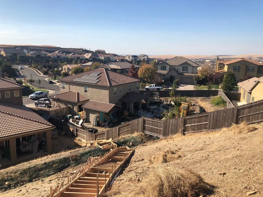 Expert outdoor landscaping in Sacramento, CA by EZ Green Landscaping