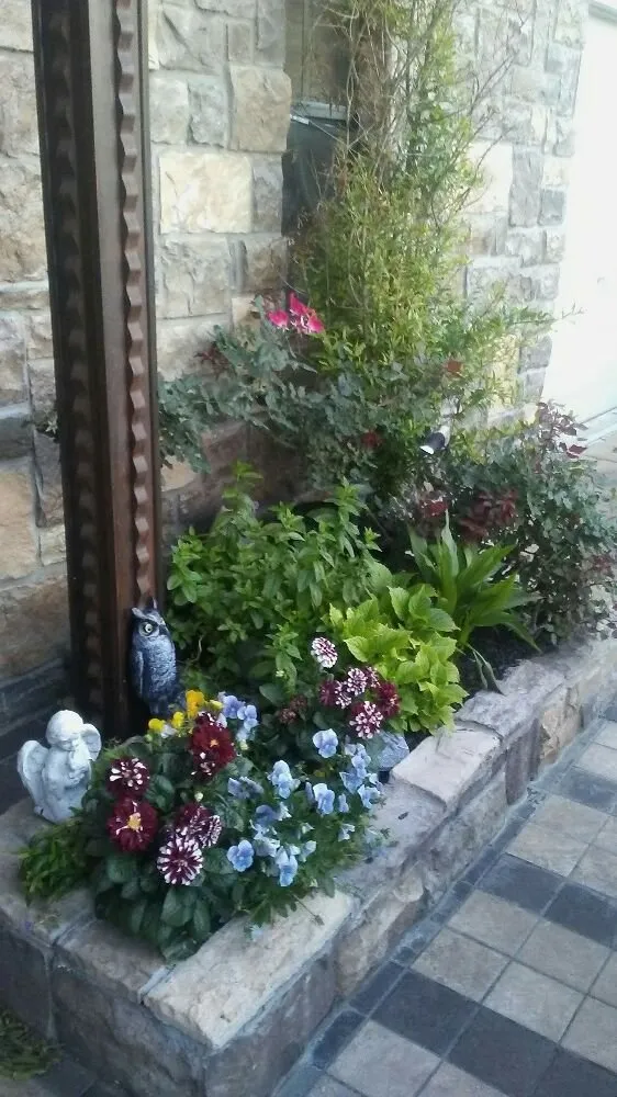Professional garden landscaping in Allen, TX - EZ Landscape & Tree Services