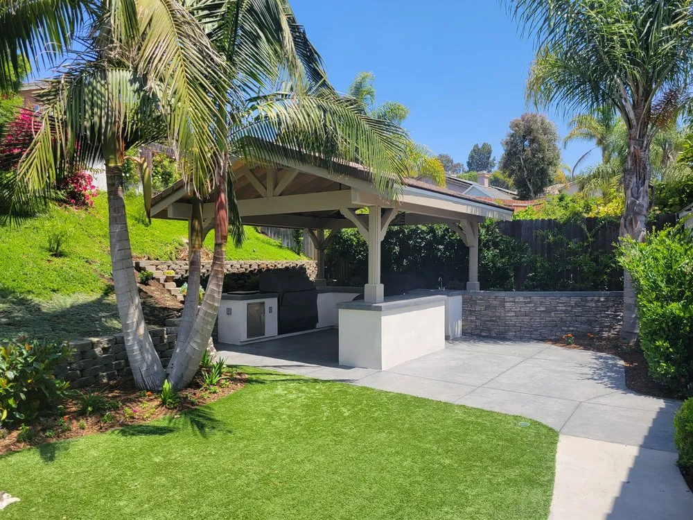 Custom landscape design experts serving Somis, CA - EZ Landscape Service