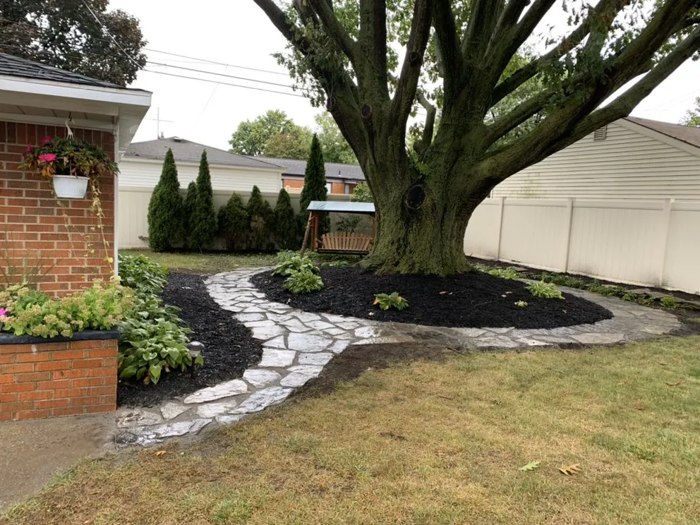 Reliable lawn mowing service experts serving Lincoln Park, MI - EZ Landscaping & Paving