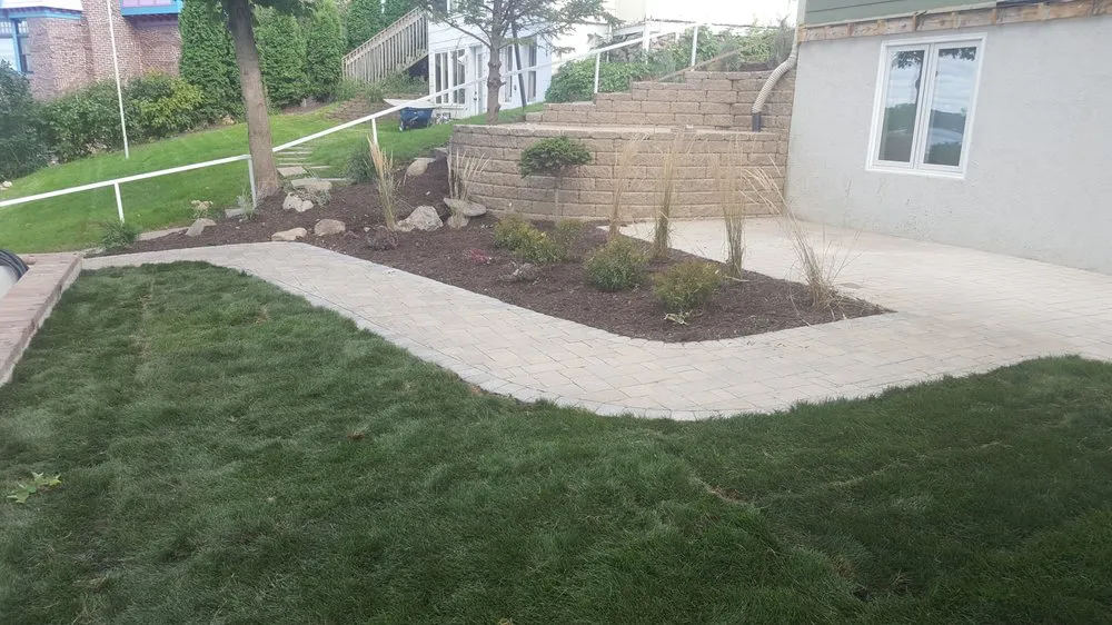 Expert landscape installation experts serving Chanhassen, MN - EZ Landscaping