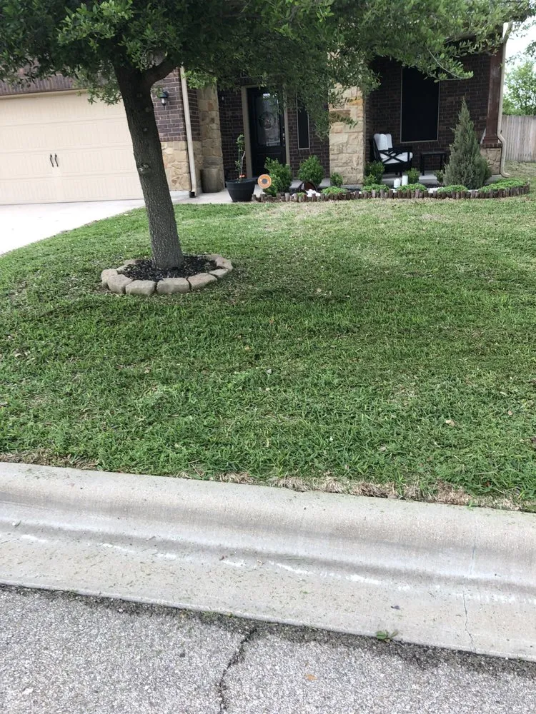 Top-rated residential landscaping for beautiful yards in Temple, TX by EZ Landscaping