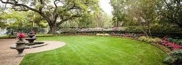 Professional lawn care service experts serving Woodland, WA - Ez landscaping