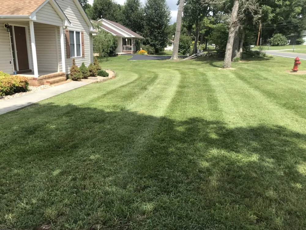 Trusted garden landscaping in Rustburg, VA - EZ Lawn & Landscape