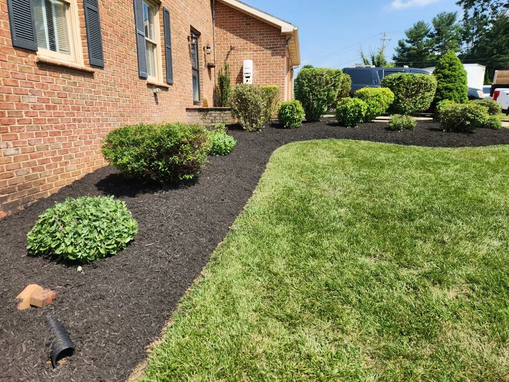 Affordable residential landscaping experts serving Greencastle, PA - EZ Lawn Care