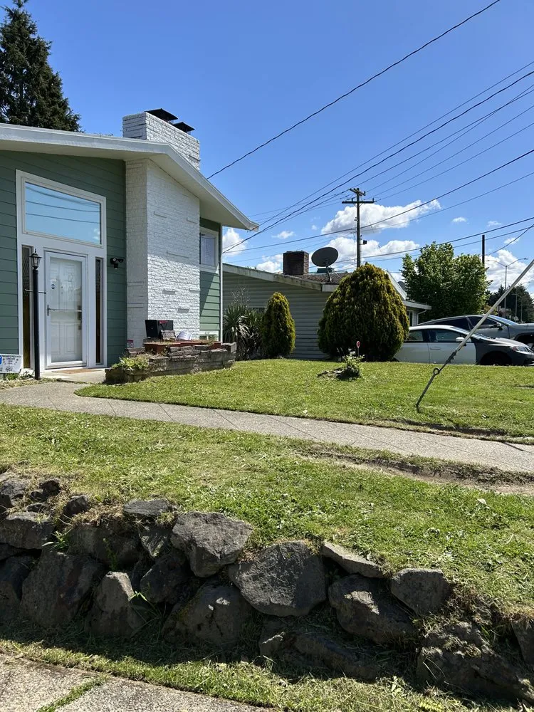 Affordable landscape design for residential properties across Seattle, WA - Ez Lawn Service