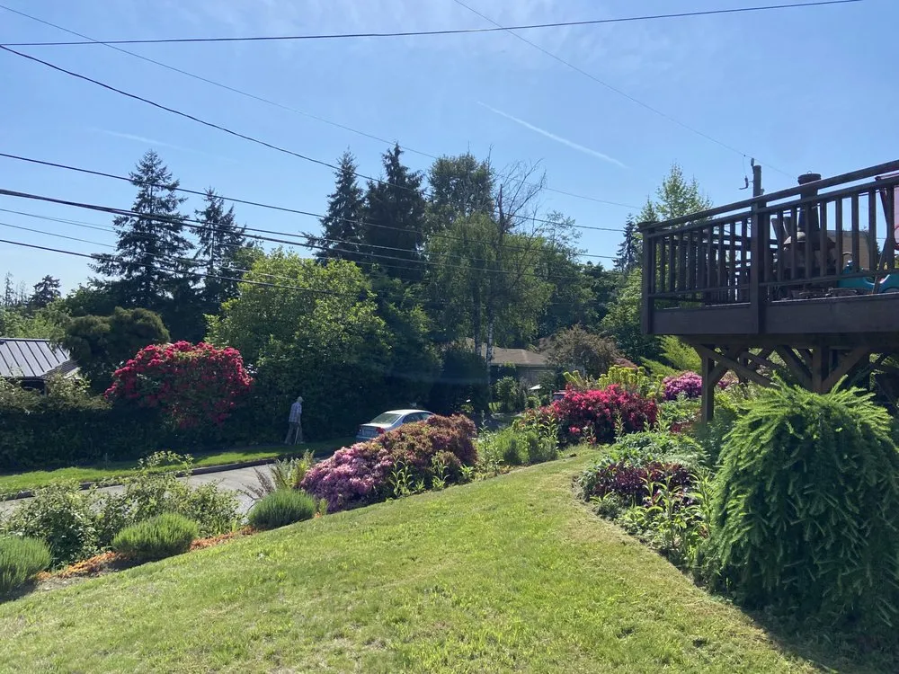 Affordable residential landscaping for homes across Seattle, WA - Ez Lawn Service