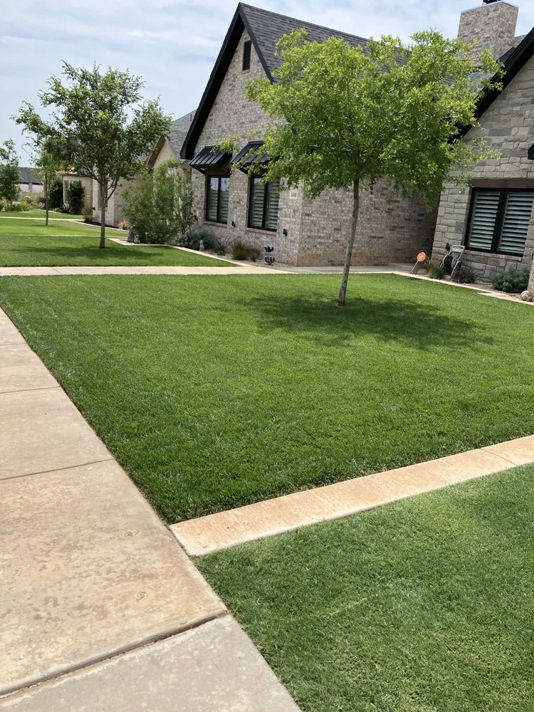 Trusted lawn care service in Lubbock, TX by EZ Lawncare