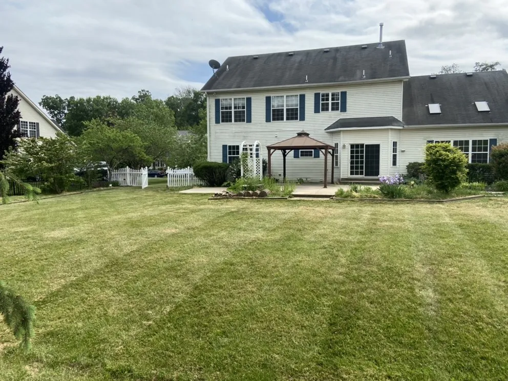 Trusted outdoor landscaping in Reading, PA - E&Z Lawncare