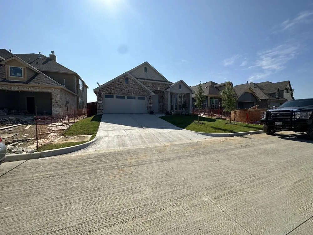 Reliable landscaping services experts serving Fort Worth, TX - EZ LawnZ