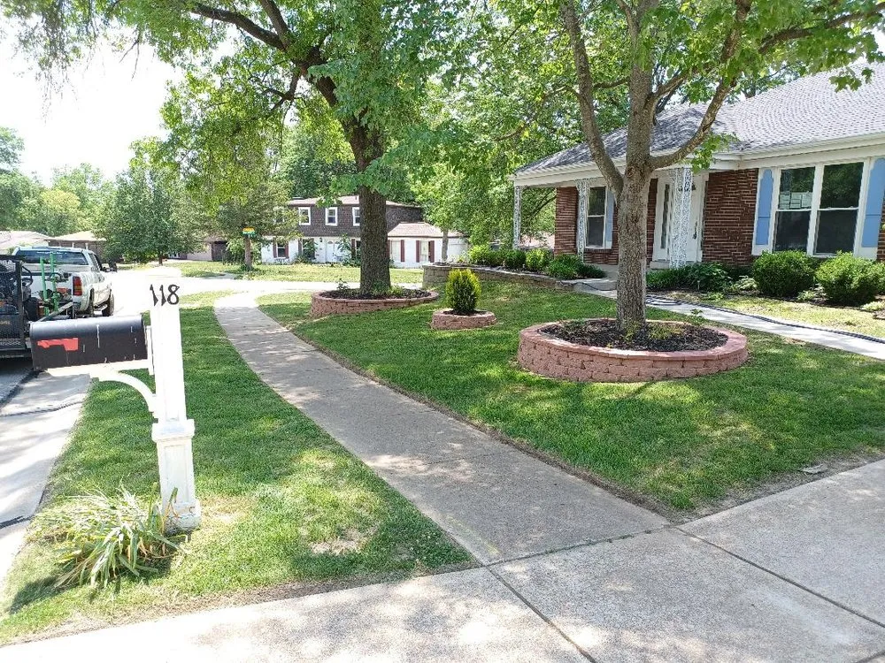 Affordable landscaping services experts serving Labadie, MO - Ez Mow