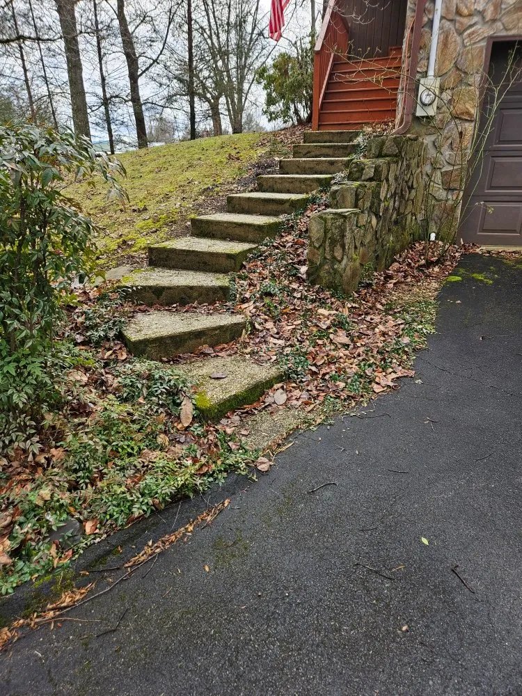 Affordable yard maintenance experts serving Johnson City, TN - EZ Mowing and Property Maintenance