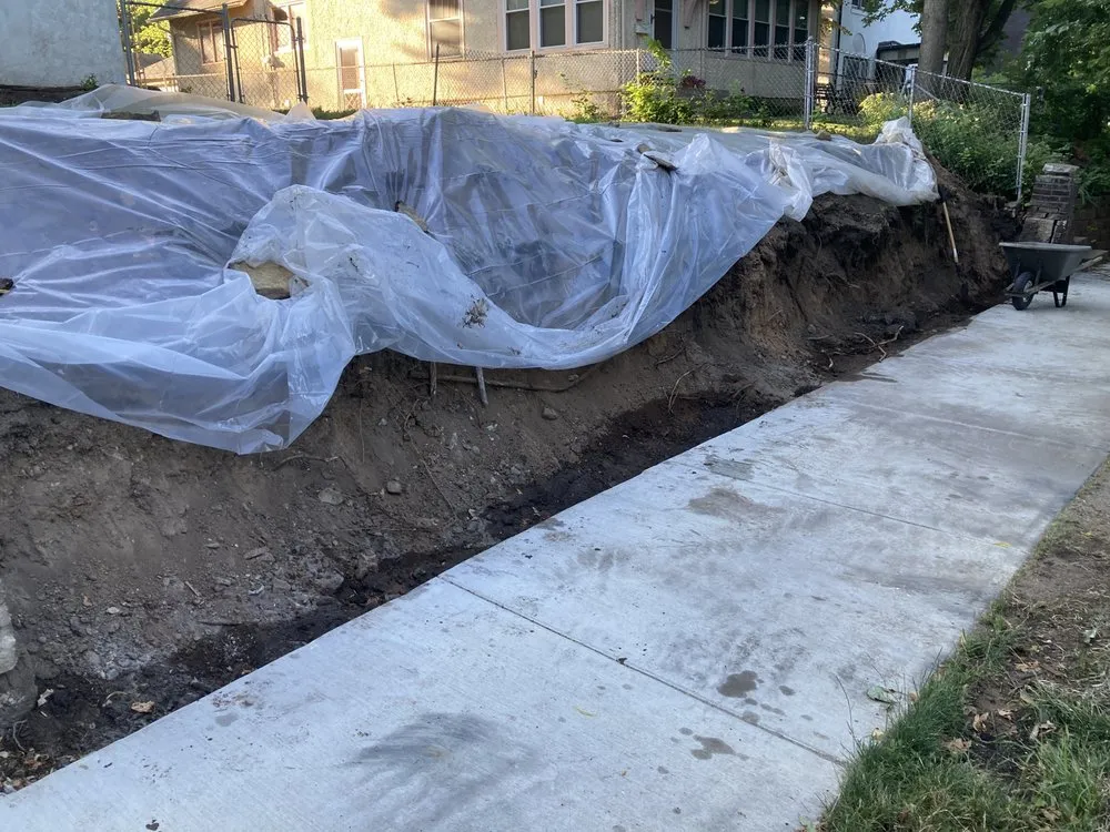 Local yard maintenance for beautiful yards across Las Vegas, NV - EZ Outdoor Services