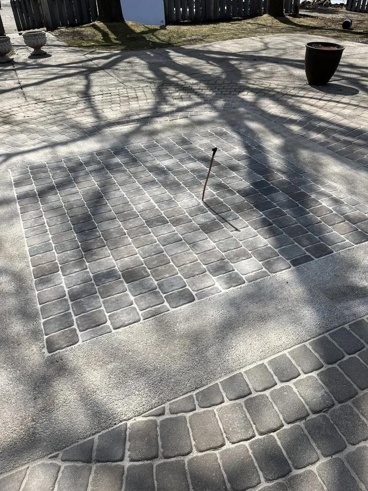 Custom yard cleanup service in Las Vegas, NV by EZ Outdoor Services