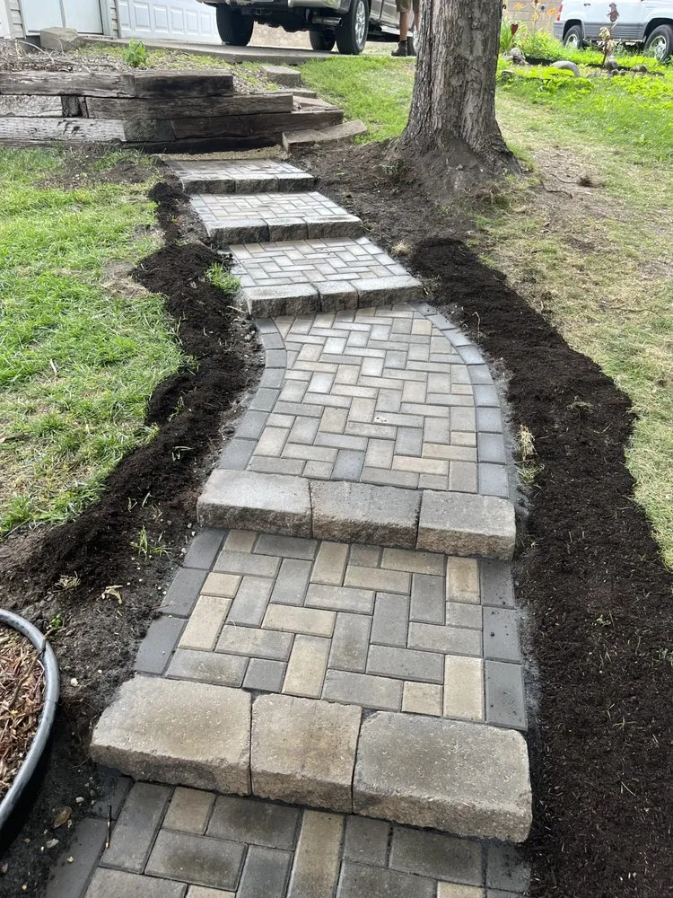 Affordable lawn care service in Las Vegas, NV - EZ Outdoor Services