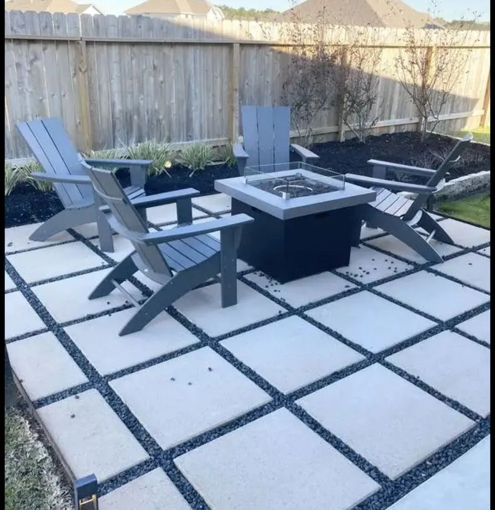 Custom lawn mowing service in Austin, TX by Ez Par Golf Greens