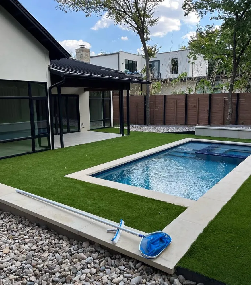 Local outdoor landscaping experts serving Austin, TX - Ez Par Golf Greens