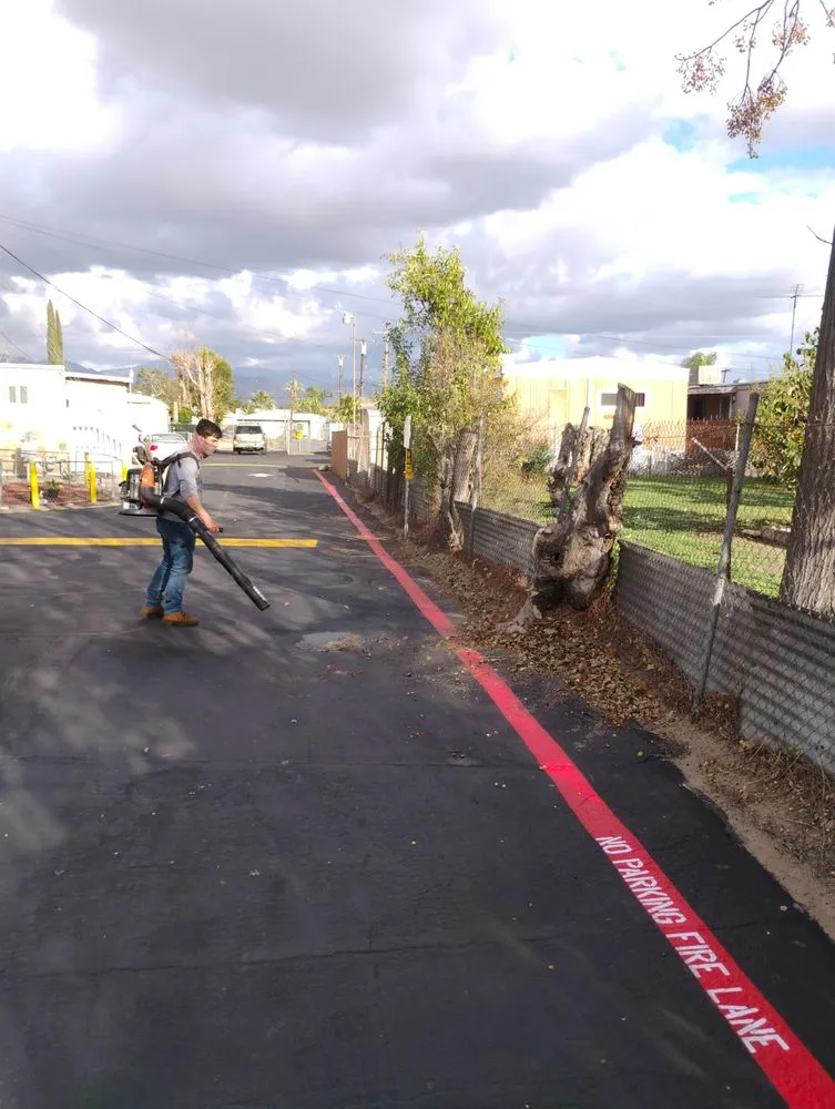 Custom landscaping services in Rialto, CA - EZ Sunnyday Landscape