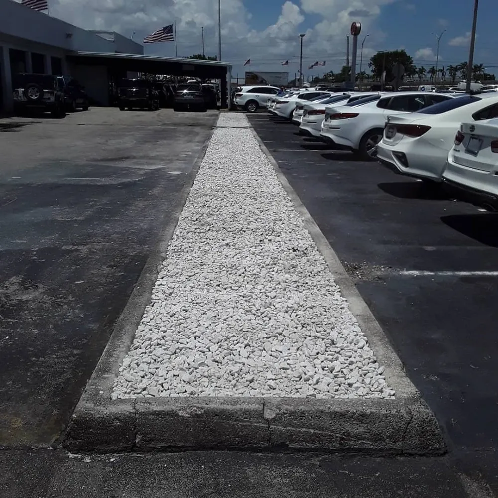 Reliable landscape design in Miami, FL by EZ YARDS