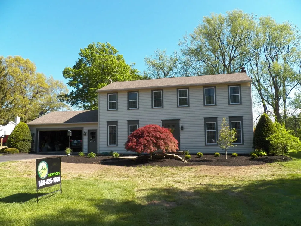 Reliable garden landscaping for beautiful yards in Fairport, NY by EZ4U Lawn Service