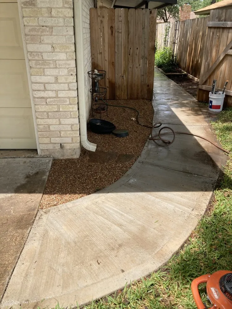 Custom lawn care service for year-round maintenance in Austin, TX by Eze quality Scapes