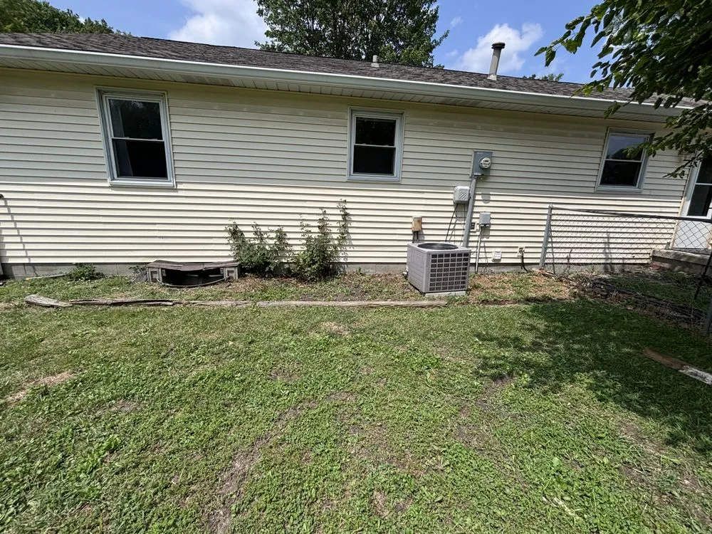 Reliable outdoor landscaping experts serving Indianapolis, IN - Ezekiel Lawn Care Service