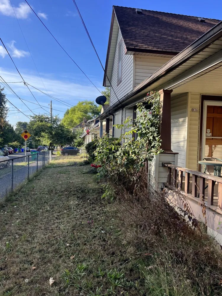 Reliable landscaping services for beautiful yards across Hillsboro, OR - Ezer Services