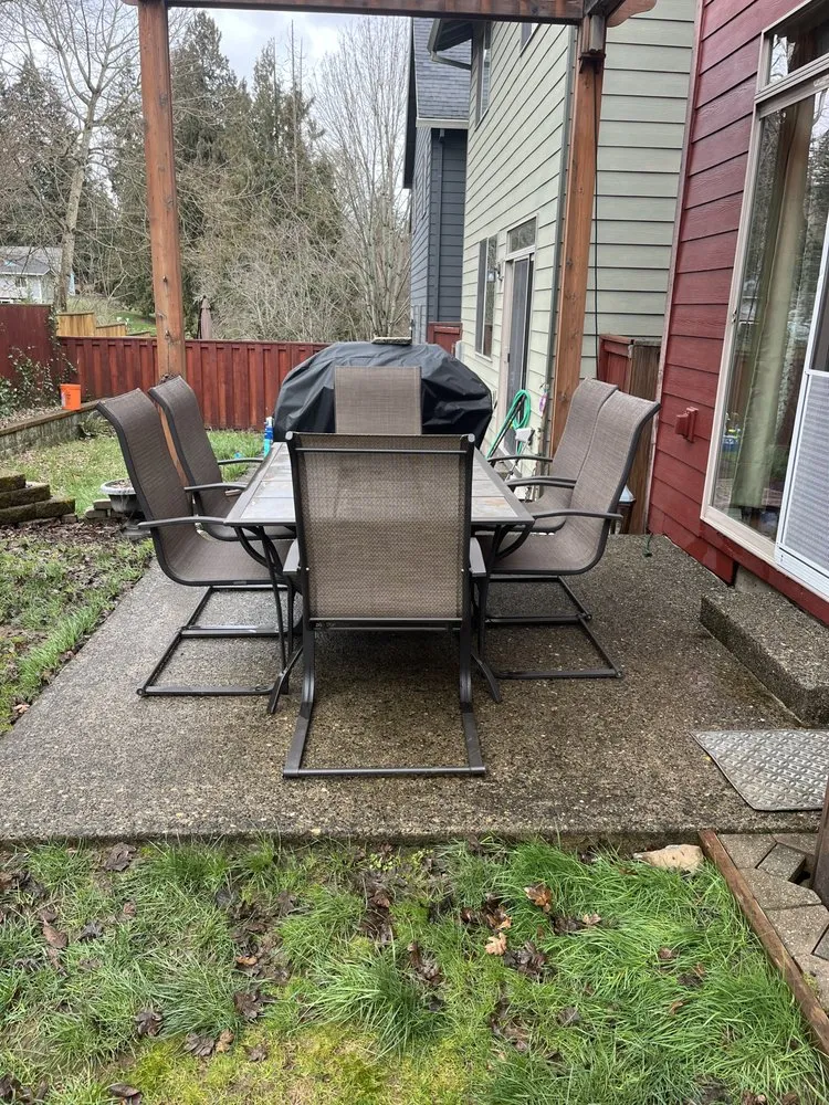 Trusted garden landscaping for beautiful yards in Hillsboro, OR by Ezer Services